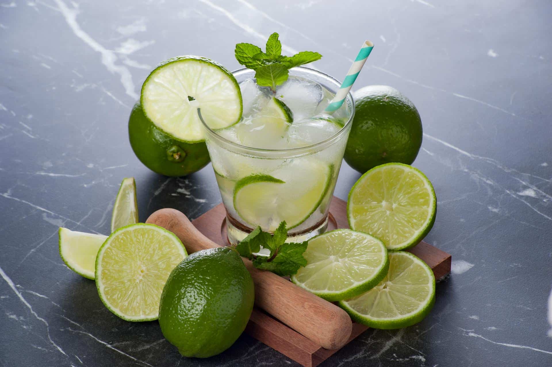 Photo of an Ipanema with lots of limes